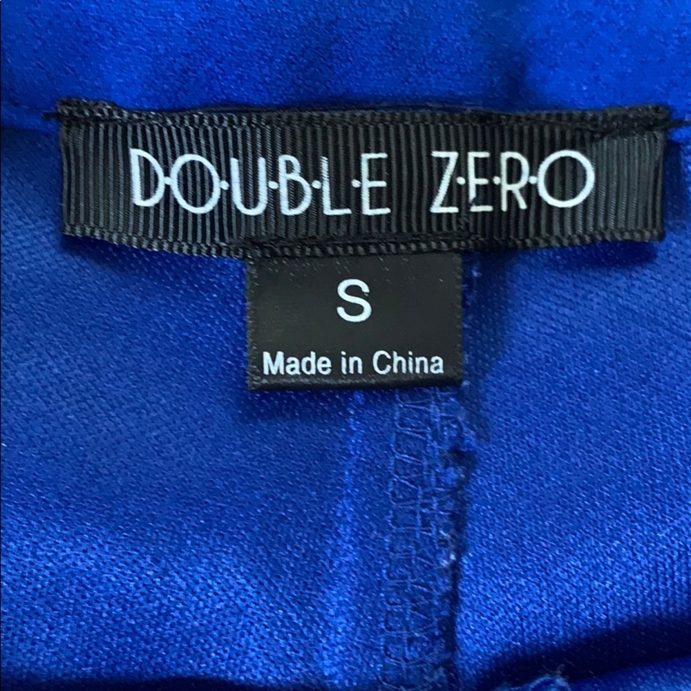🎉HP🎉EUC Double Zero SIZE Small Trendy Scalloped Blue Shorts - Picture 3 of 4